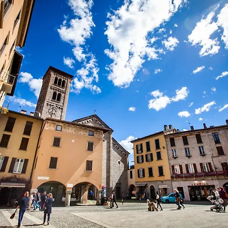 Piazzaroma23 * קומו