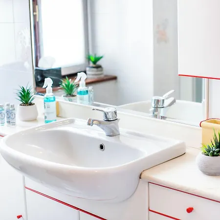 Piazzaroma23 דירה *